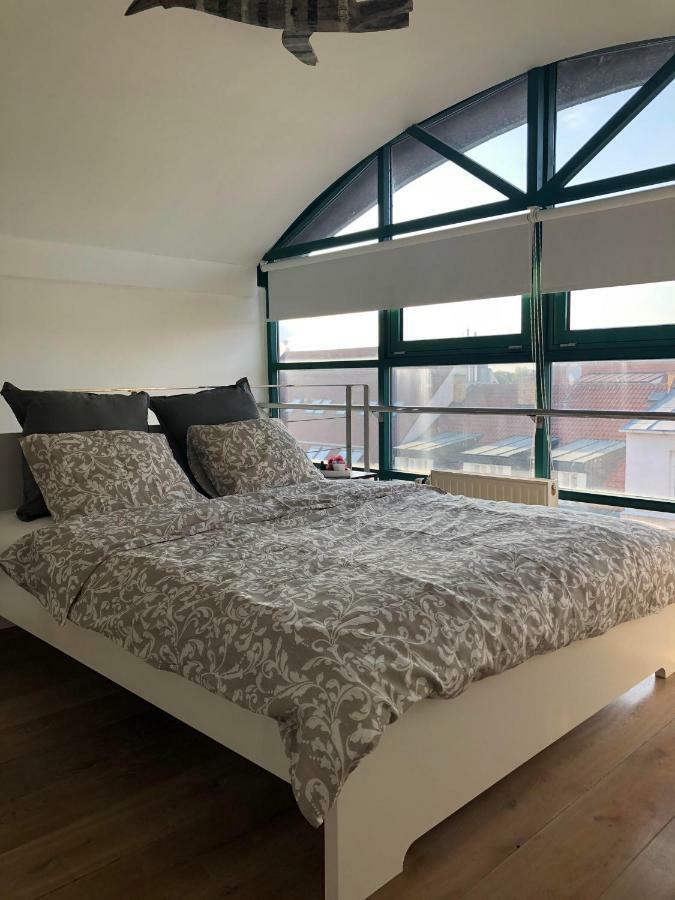 Romantic Studio With Jacuzzi Prague Luaran gambar